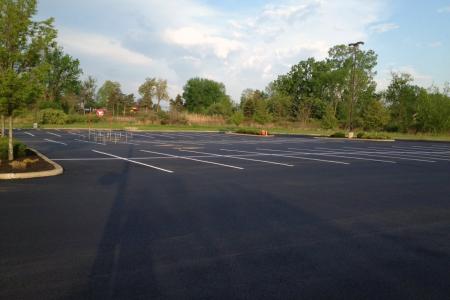 First Impressions Count! Get a Commercial Paving Contractor to Spruce up your Parking Lot
